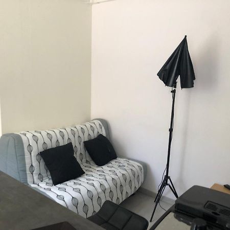 Appartement Lisieux Calme Tres Bien Equipe Exteriér fotografie