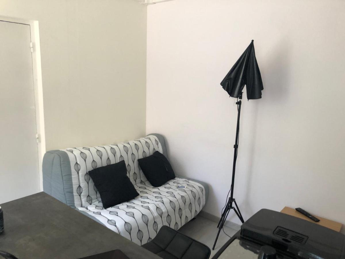 Appartement Lisieux Calme Tres Bien Equipe Exteriér fotografie